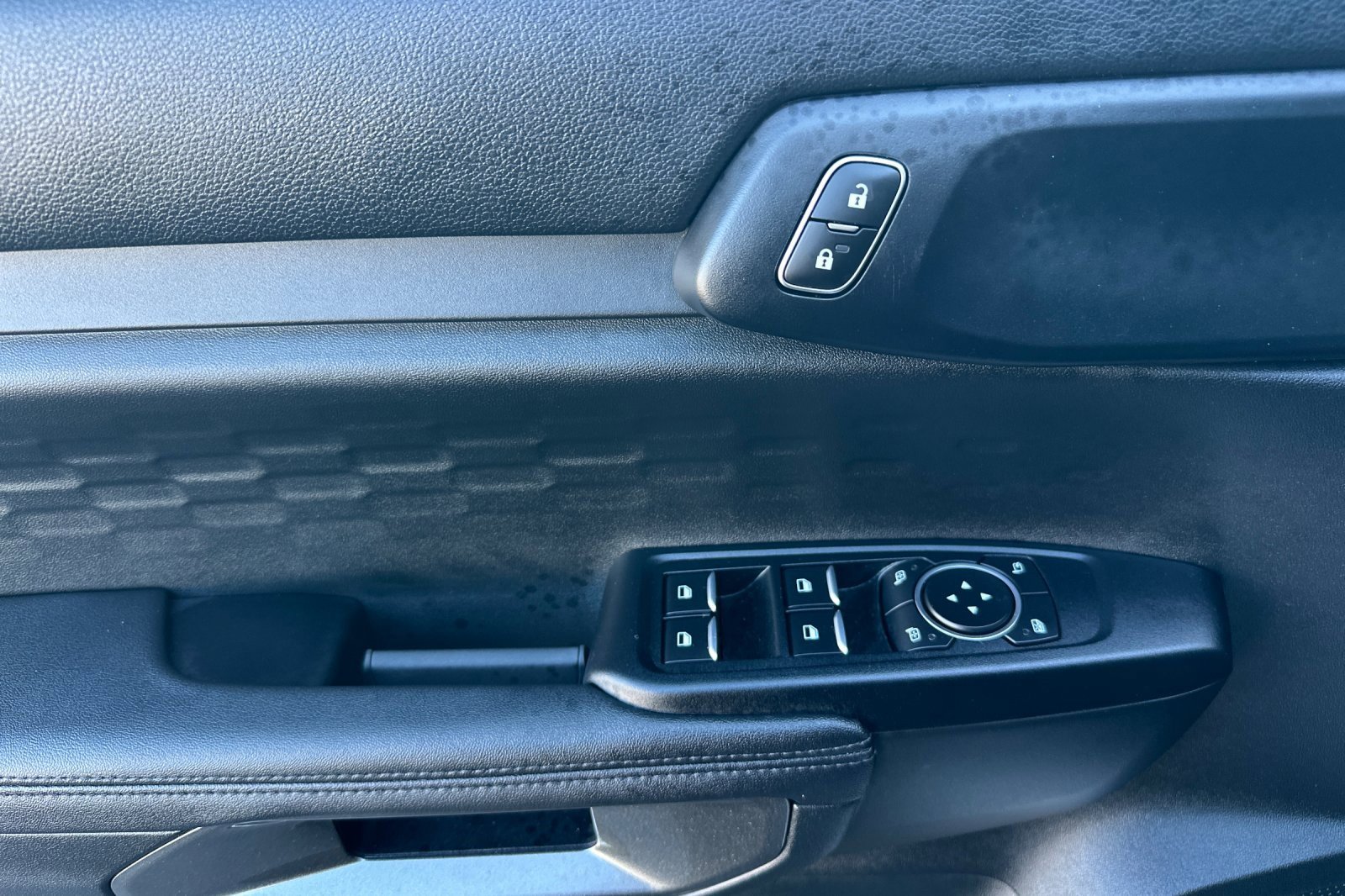 New 2025 Ford Ranger XLT w/ Equipment Group 301A High image 11