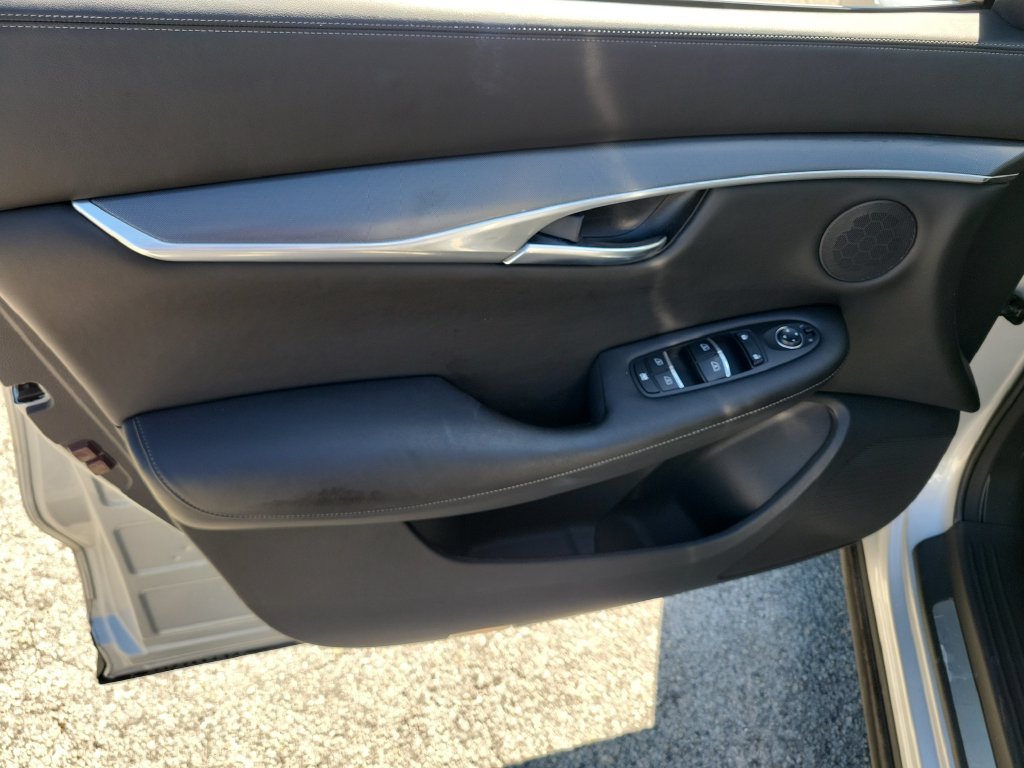 Used 2019 INFINITI QX50 Pure FWD image 19