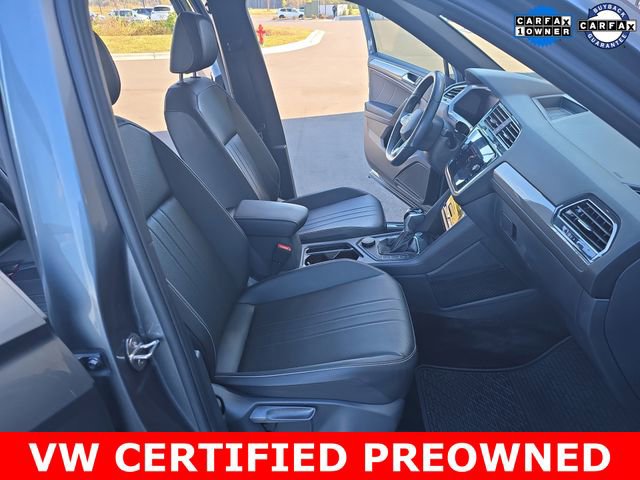 Used 2023 Volkswagen Tiguan SE R-Line image 19