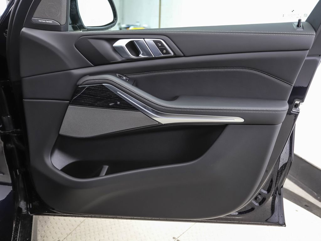 New 2026 BMW X5 xDrive50e AWD/4WD image 29