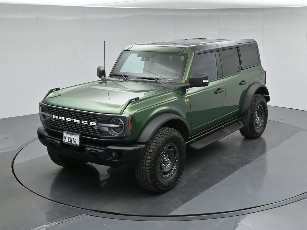 Certified 2025 Ford Bronco Badlands AWD/4WD image 38