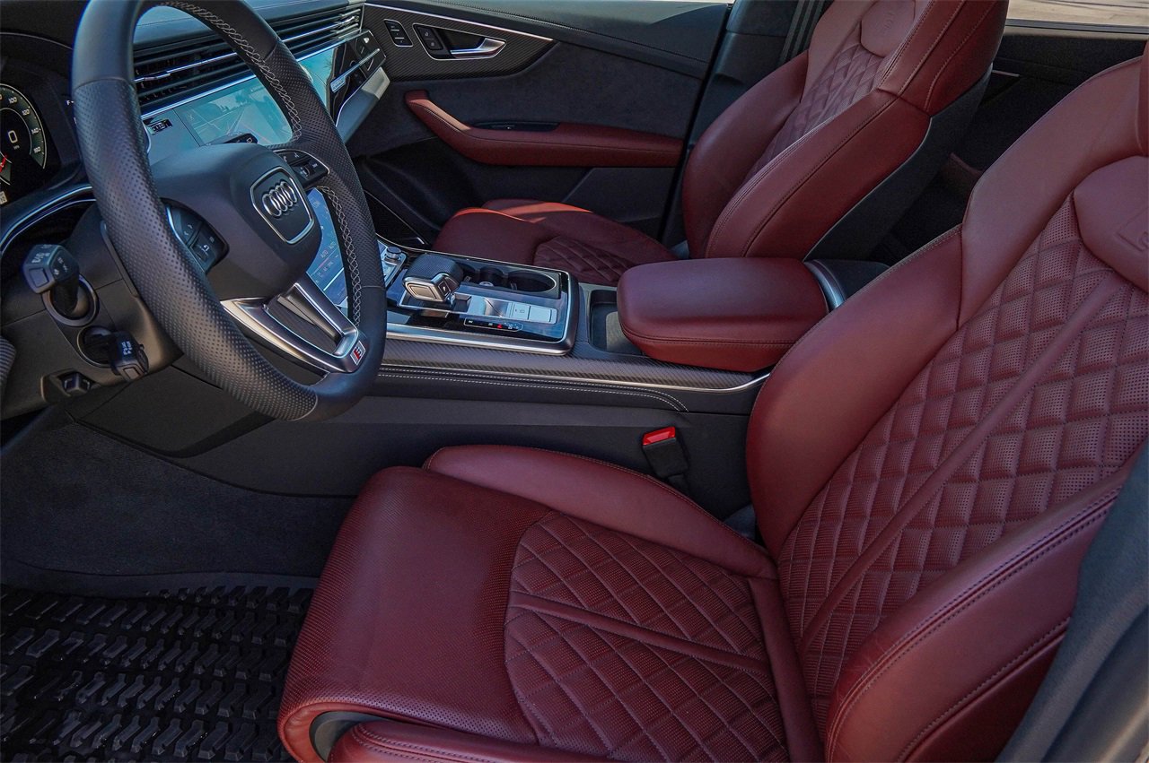 Used 2024 Audi SQ8 Prestige image 18