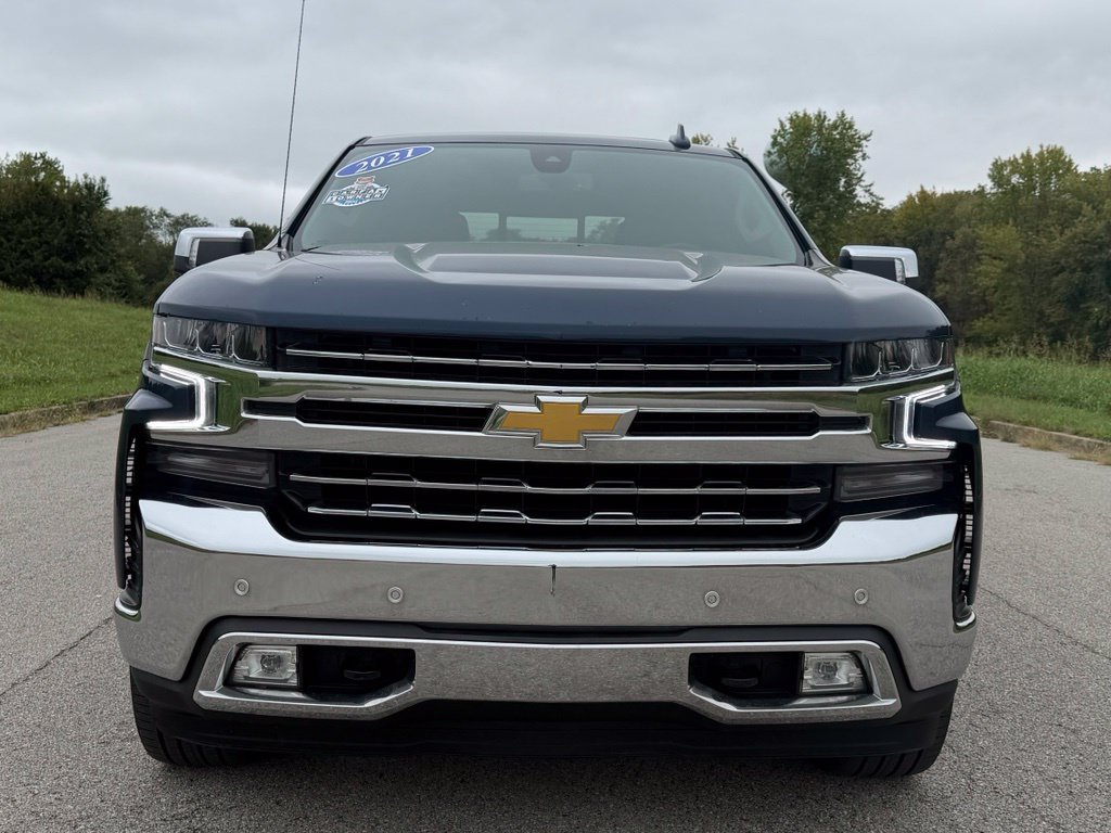 Used 2021 Chevrolet Silverado 1500 LTZ w/ LTZ Premium Package AWD/4WD image 2