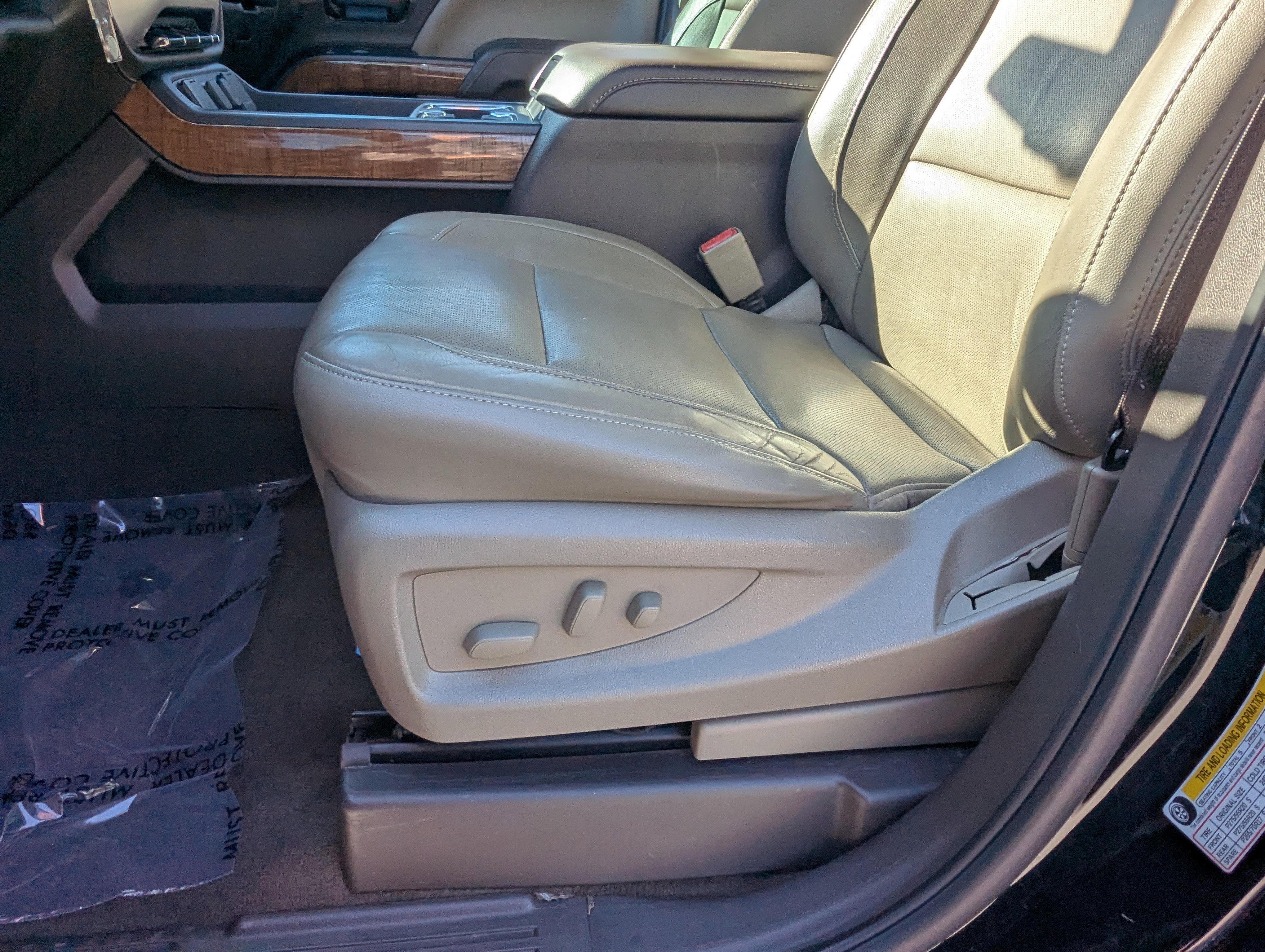 Used 2018 GMC Sierra 1500 SLT w/ SLT Premium Package image 17