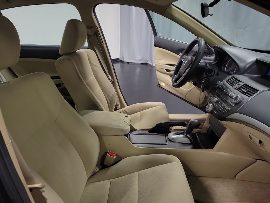 Used 2011 Honda Accord LX image 26