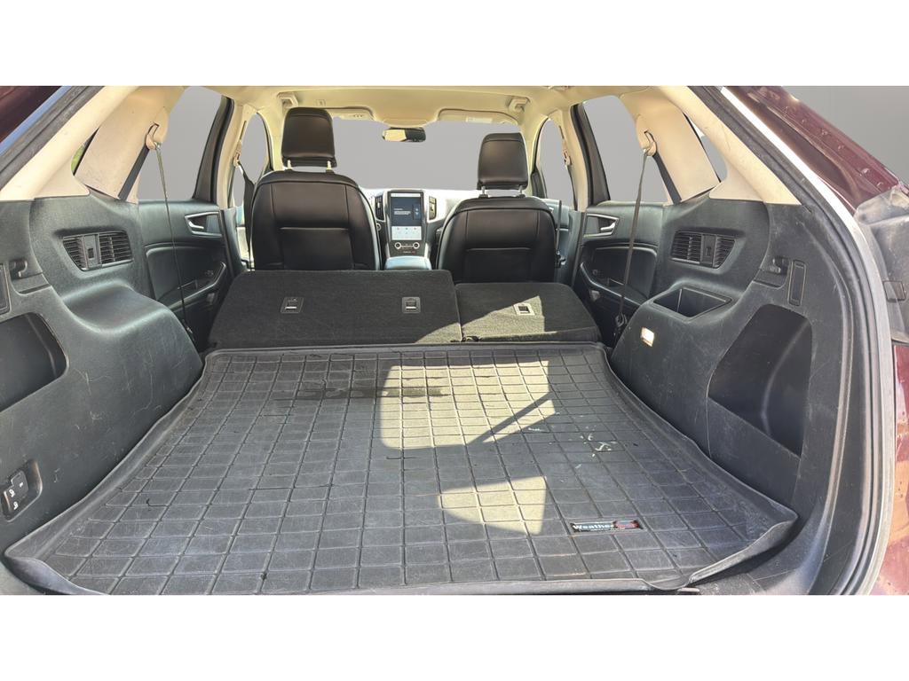 Used 2021 Ford Edge SEL w/ Convenience Package image 17