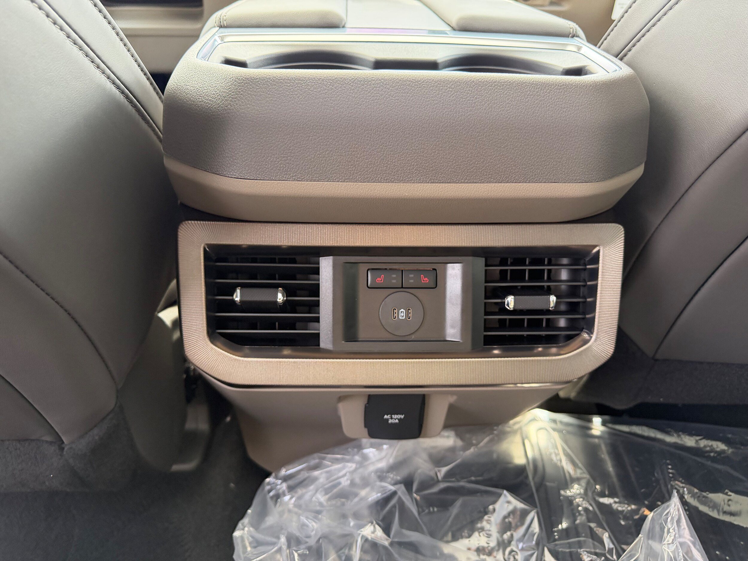 New 2026 Ford F350 Platinum w/ Platinum Plus Package AWD/4WD image 20