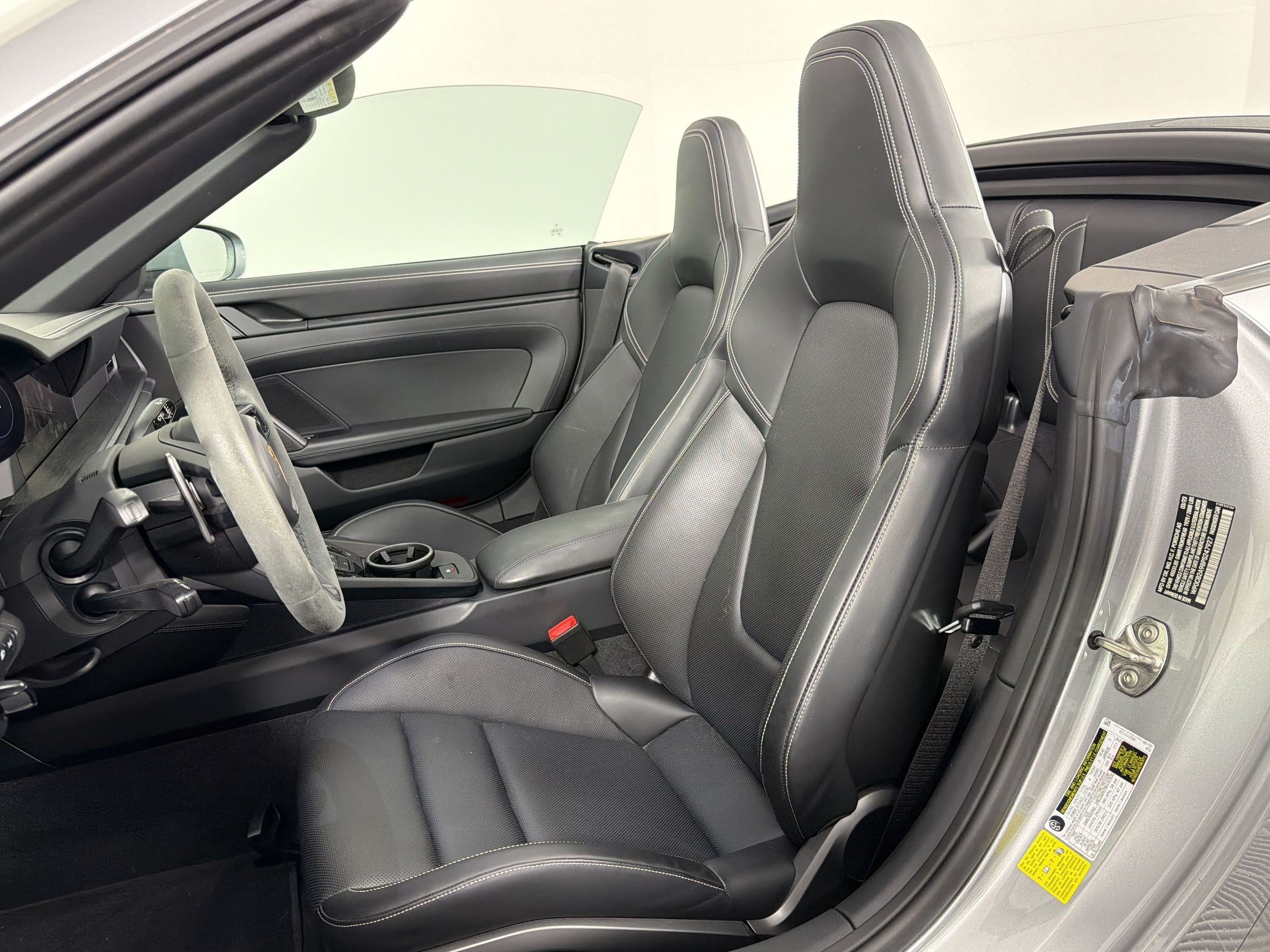 Certified 2023 Porsche 911 Carrera 4 GTS AWD/4WD image 5