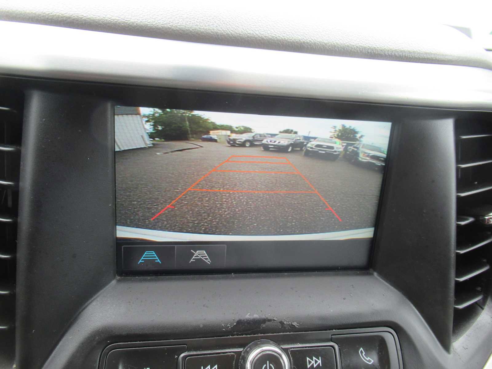 Used 2018 GMC Acadia SLE FWD image 26
