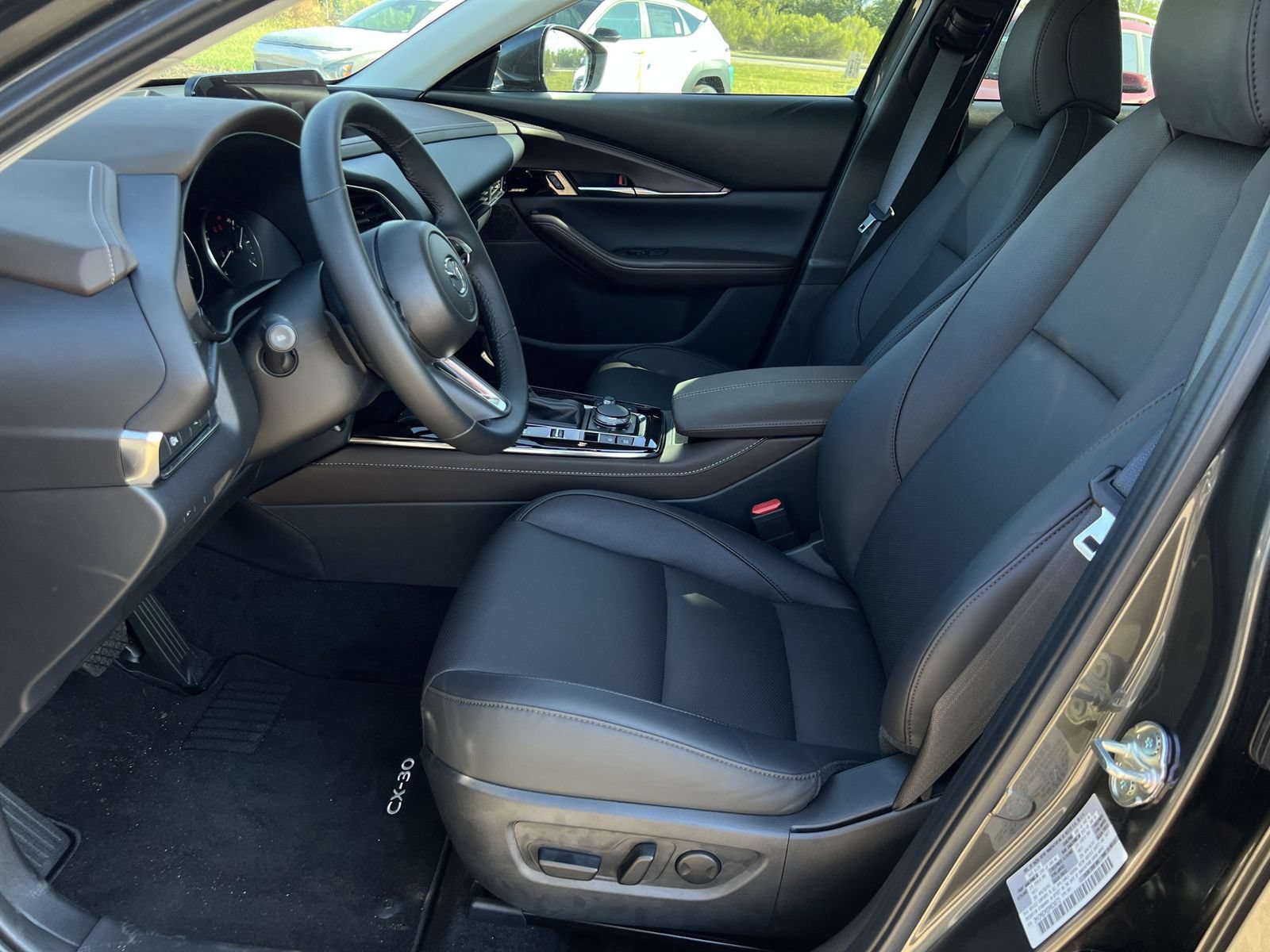 Certified 2025 MAZDA CX-30 AWD 2.5 S w/ Premium Package image 18