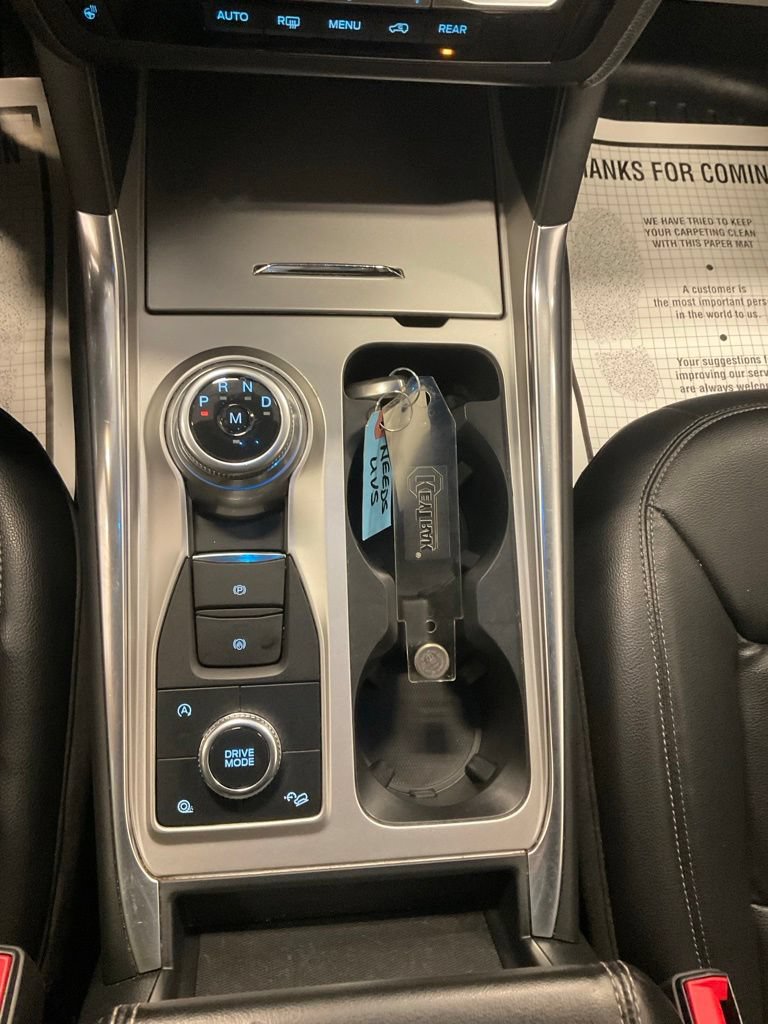 Used 2020 Ford Explorer XLT w/ Equipment Group 202A AWD/4WD image 24