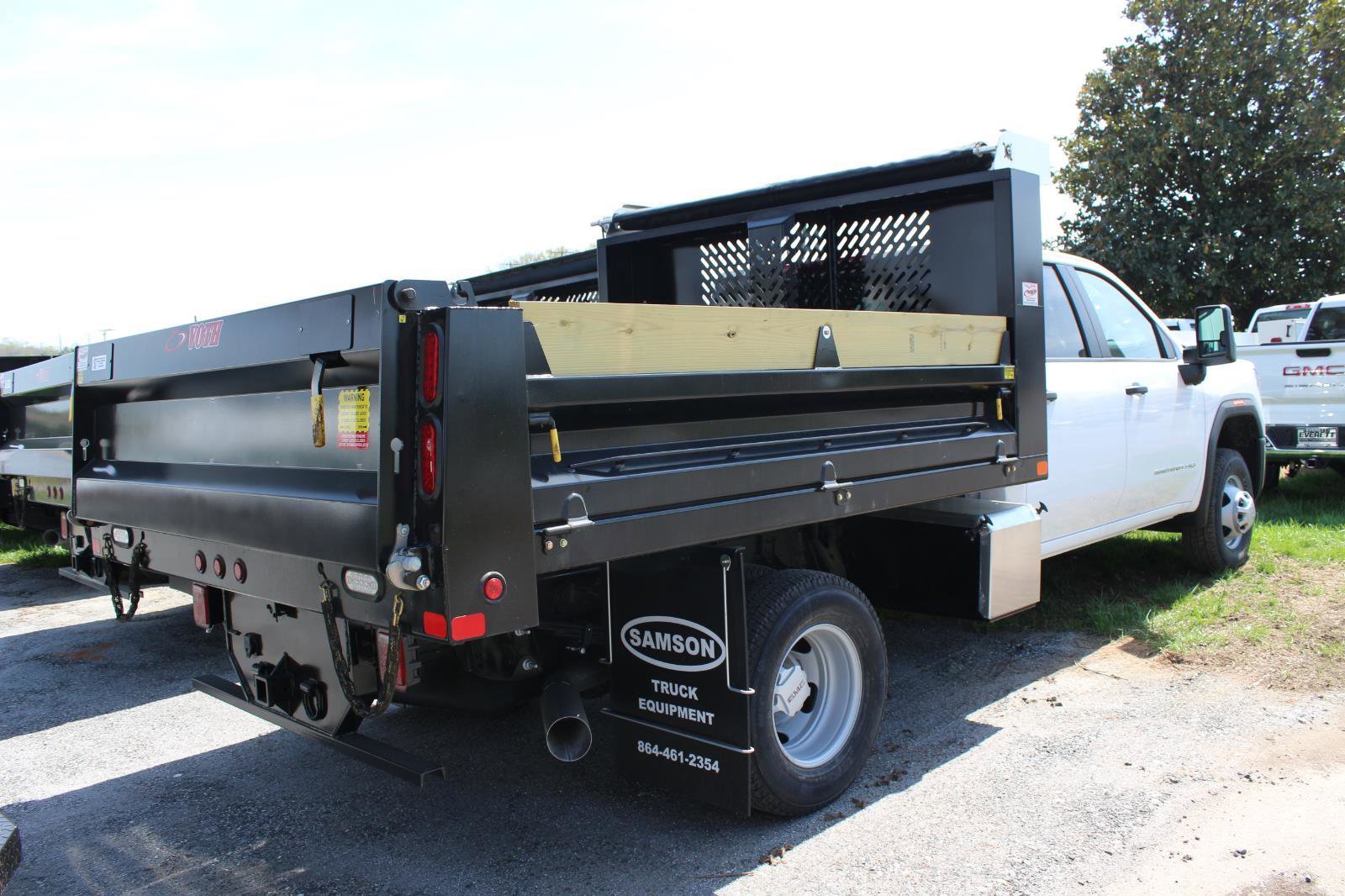 New 2026 GMC Sierra 3500 Pro w/ Convenience Package image 3