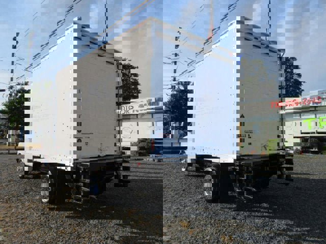 Used 2015 GMC Savana 3500 Extended RWD image 3