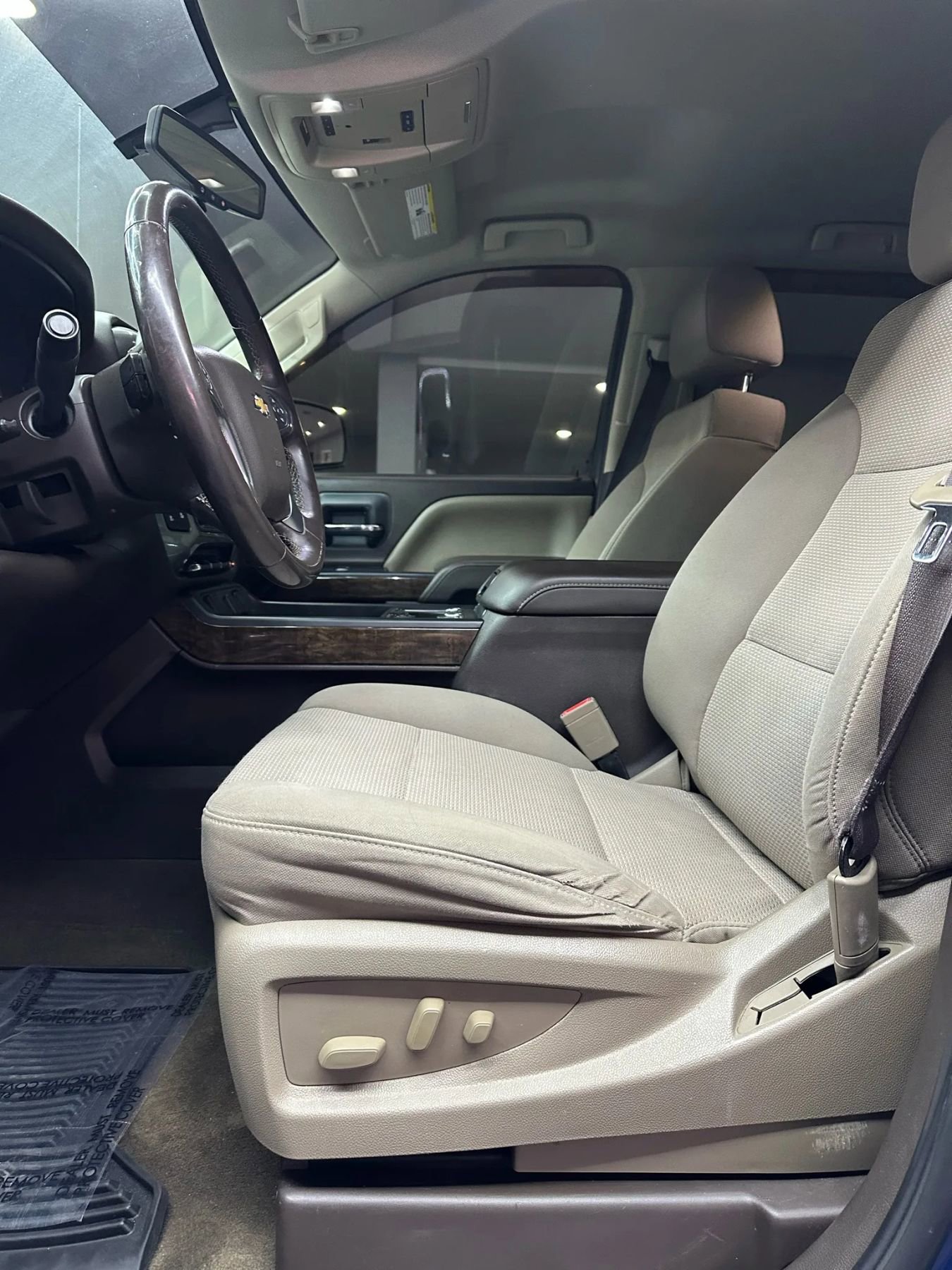 Used 2017 Chevrolet Silverado 1500 LT w/ All Star Edition RWD image 11