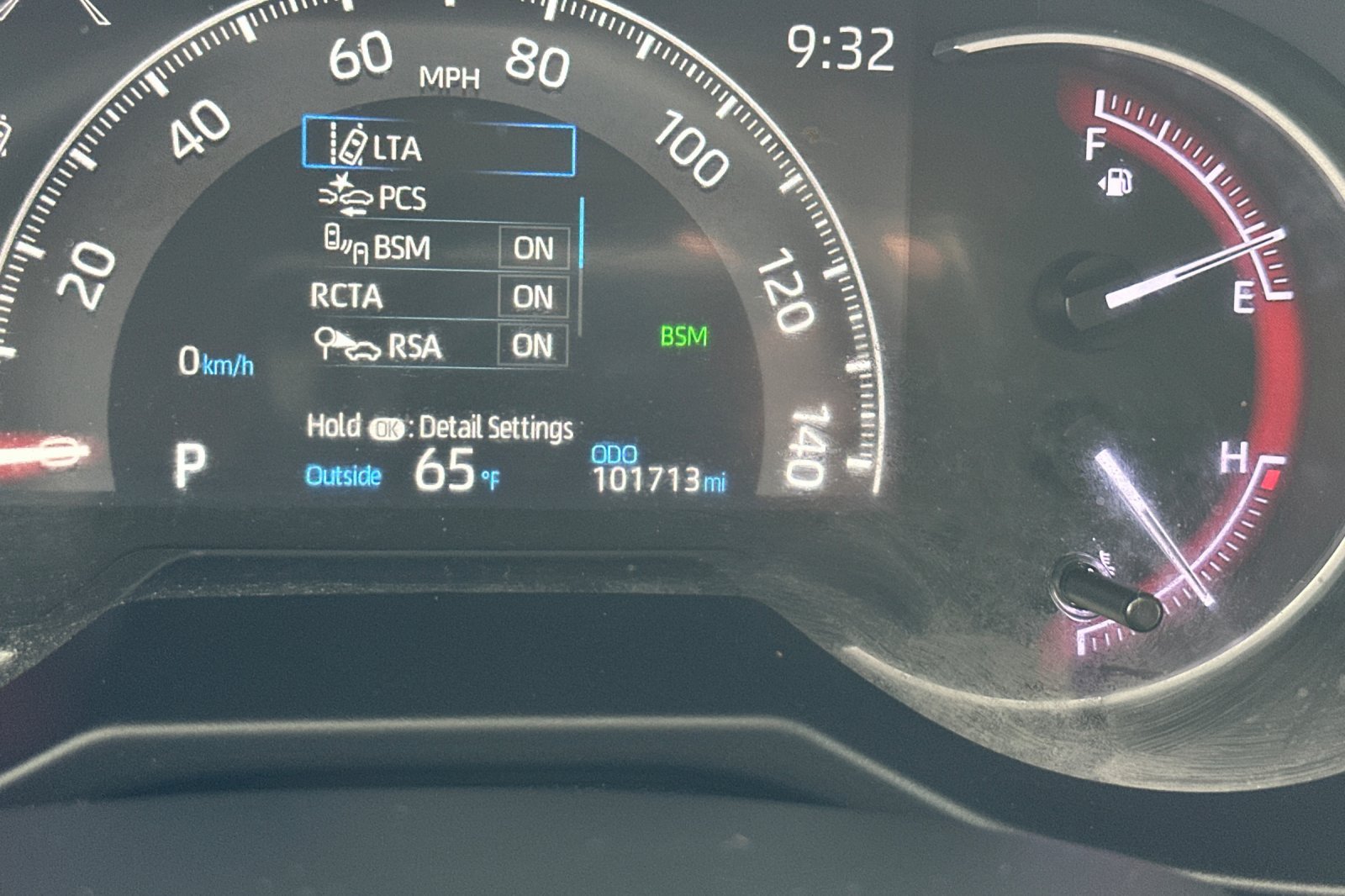Used 2023 Toyota RAV4 XLE Premium FWD image 28