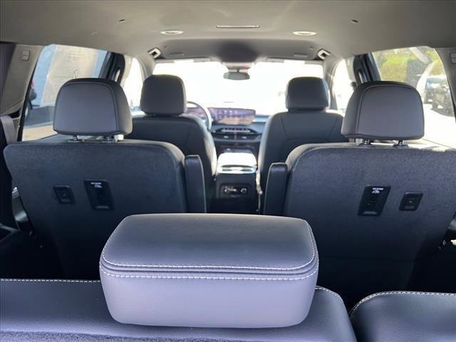 New 2025 Buick Enclave Sport Touring w/ Power Package image 32