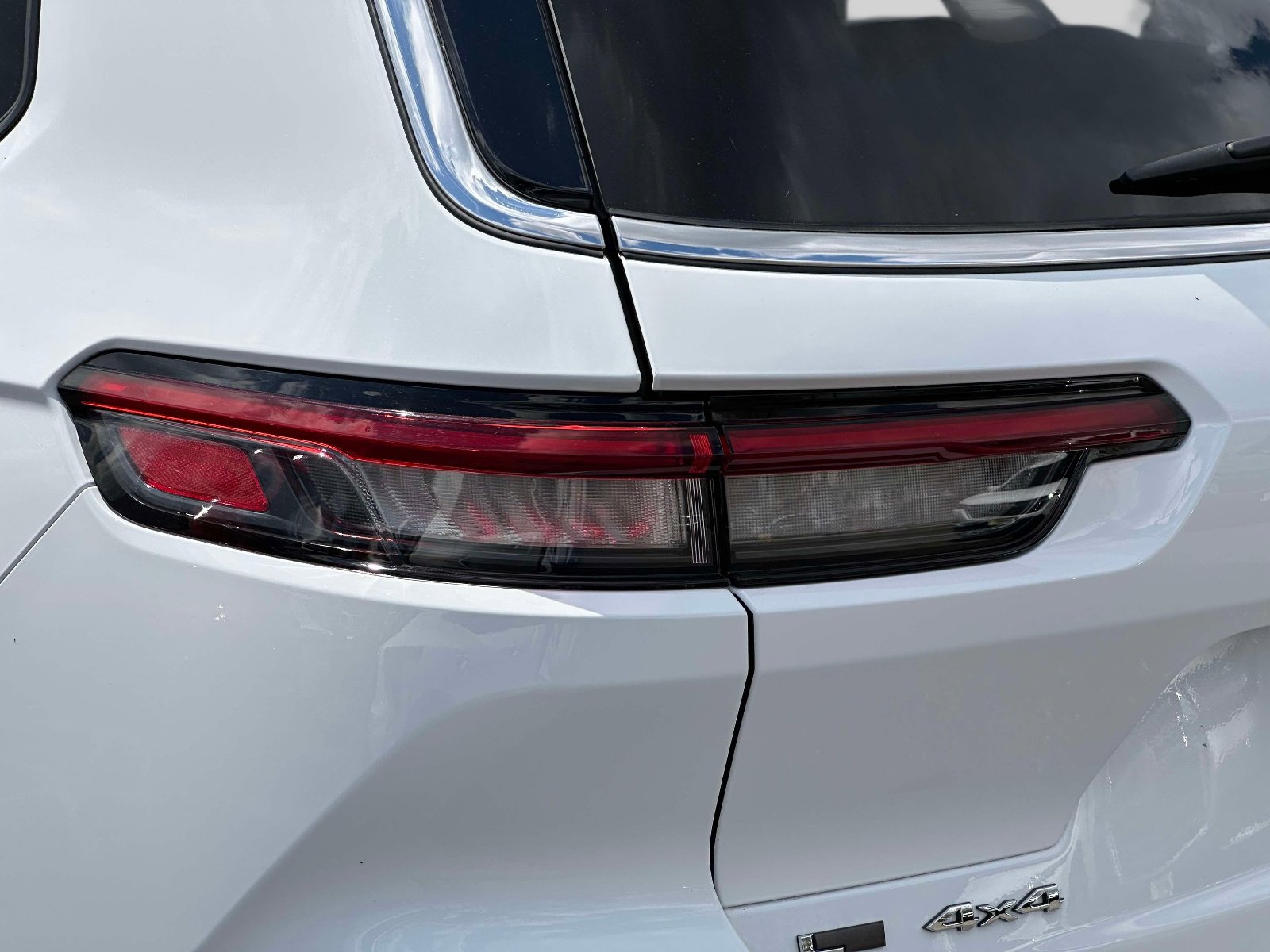 Used 2021 Jeep Grand Cherokee L Limited image 9