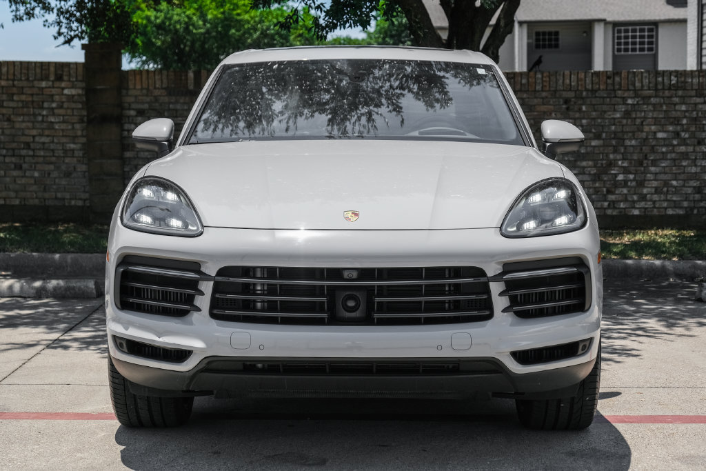Used 2023 Porsche Cayenne S Platinum AWD/4WD image 11
