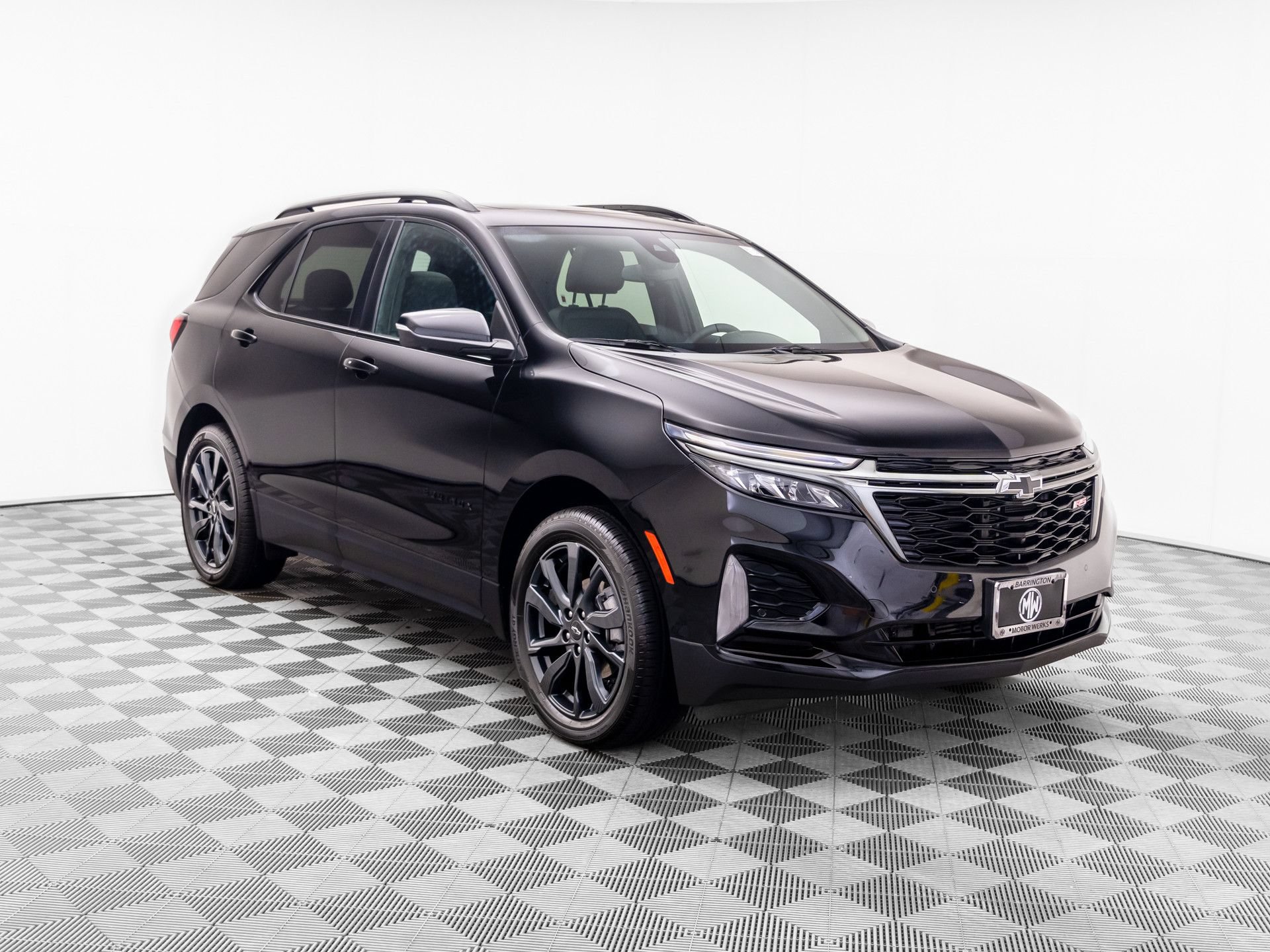 Used 2023 Chevrolet Equinox RS w/ RS Leather Package AWD/4WD image 7