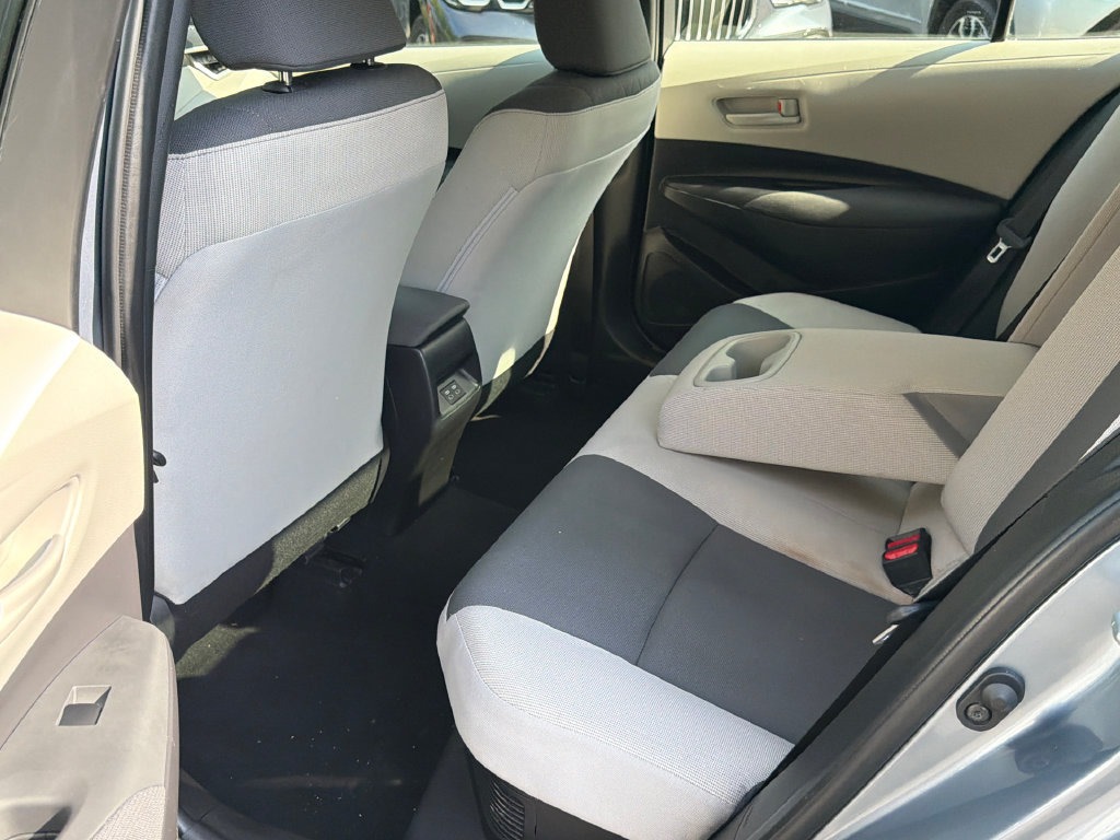 Used 2025 Toyota Corolla LE FWD image 16