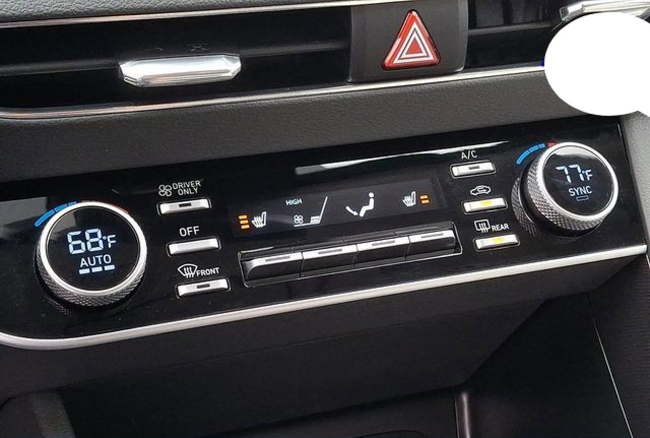 Used 2023 Hyundai Sonata SEL image 23