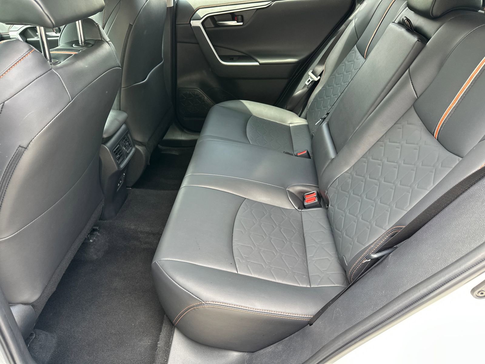 Used 2024 Toyota RAV4 Adventure AWD/4WD image 18