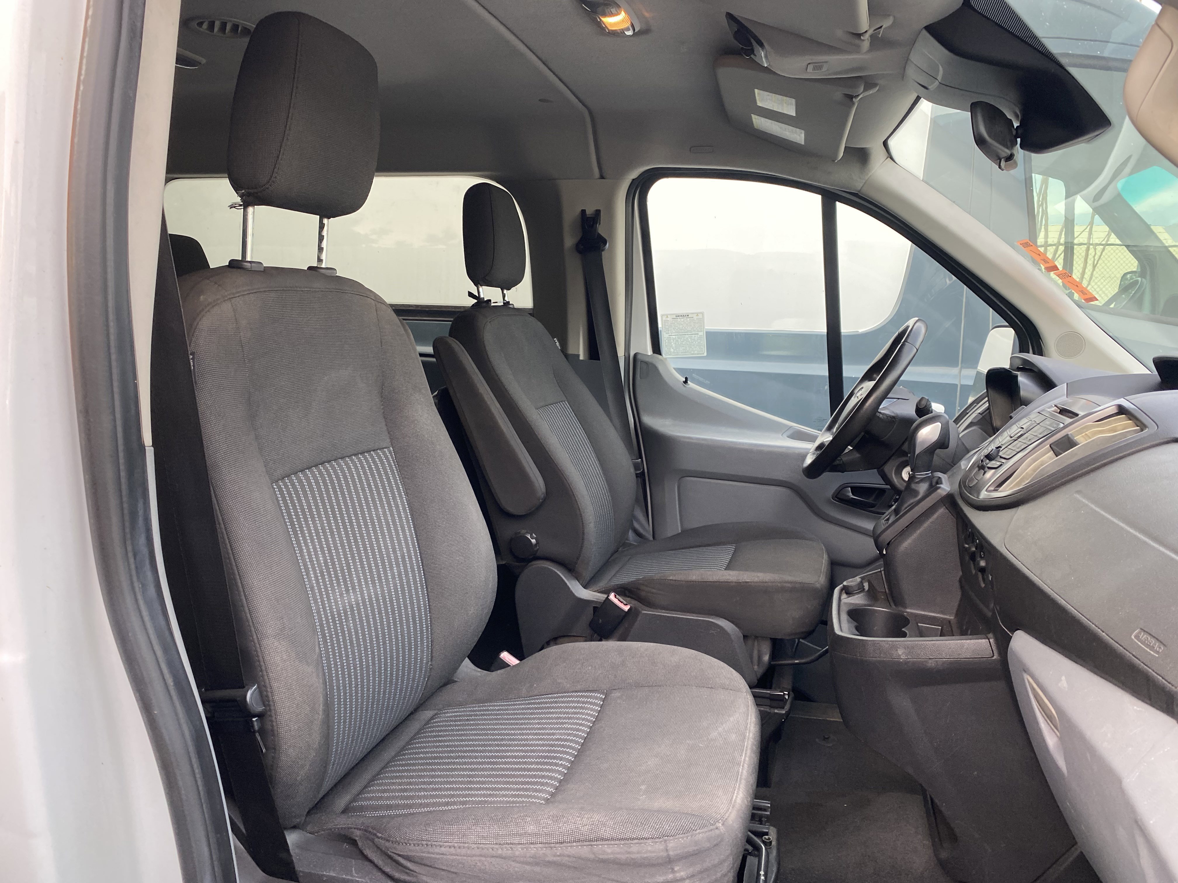 Used 2017 Ford Transit 350 XLT image 21