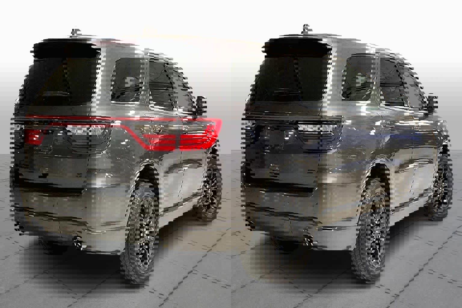 Used 2021 Dodge Durango GT w/ Blacktop Package image 12