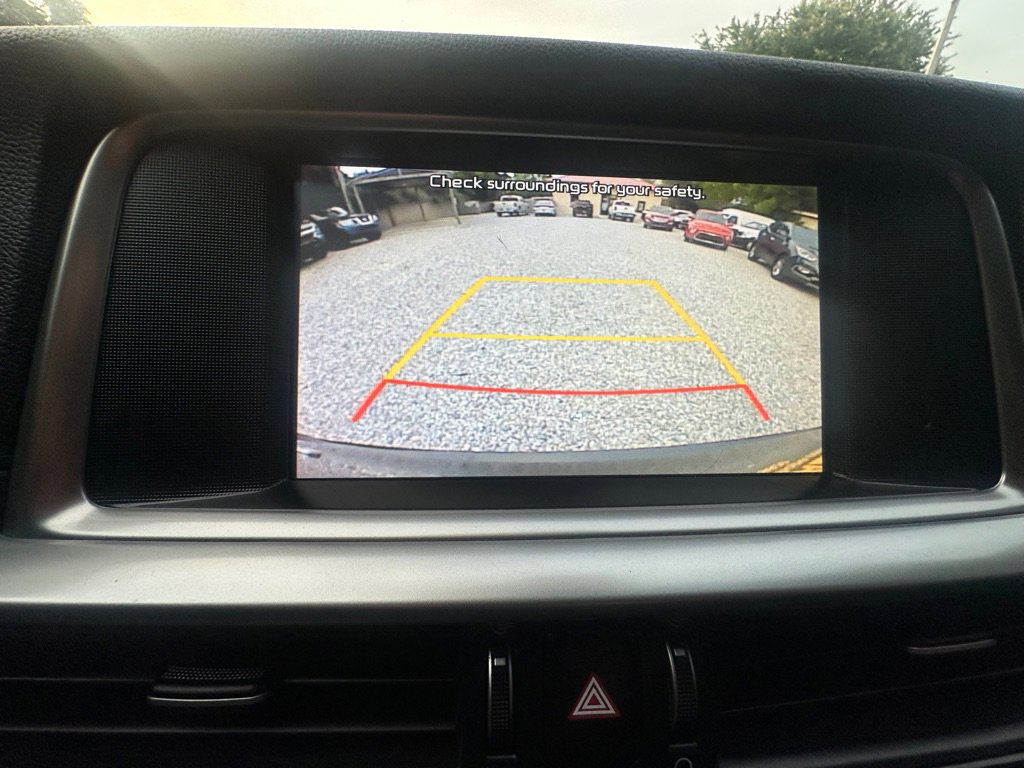 Used 2020 Kia Optima LX image 20