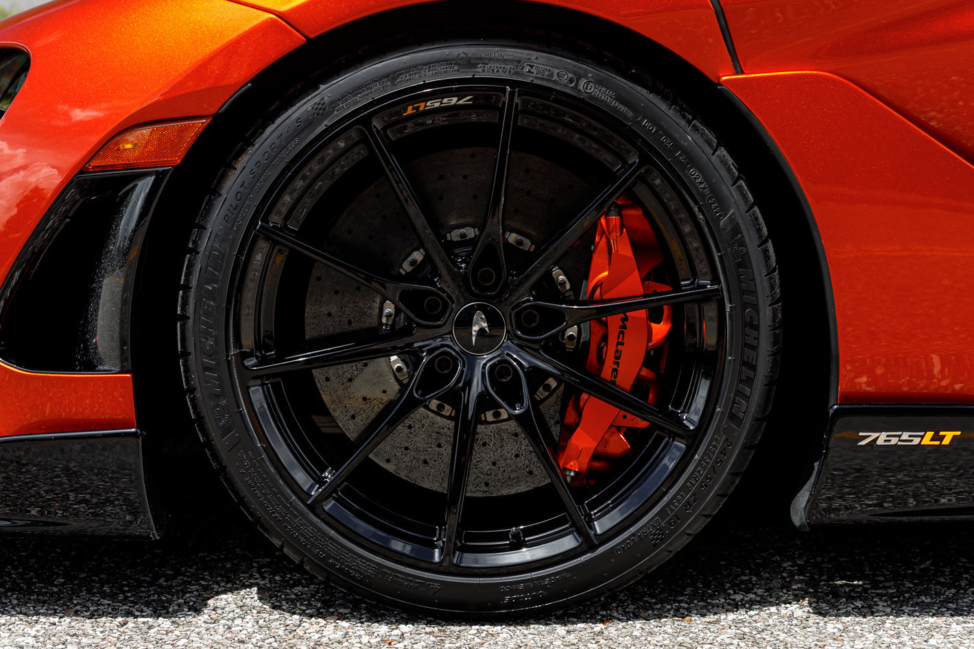 Used 2021 McLaren 765LT RWD image 33