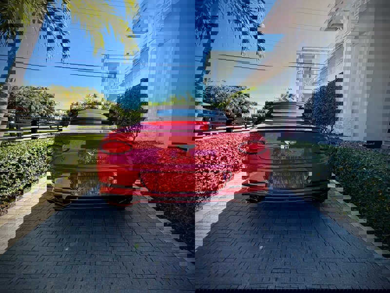 Used 2023 Bentley Continental GT V8 image 7