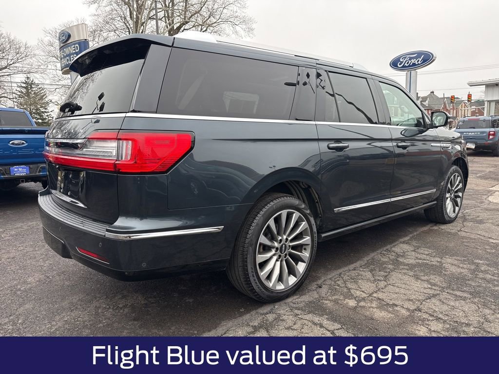 Used 2021 Lincoln Navigator L Reserve w/ Luxury Package image 4