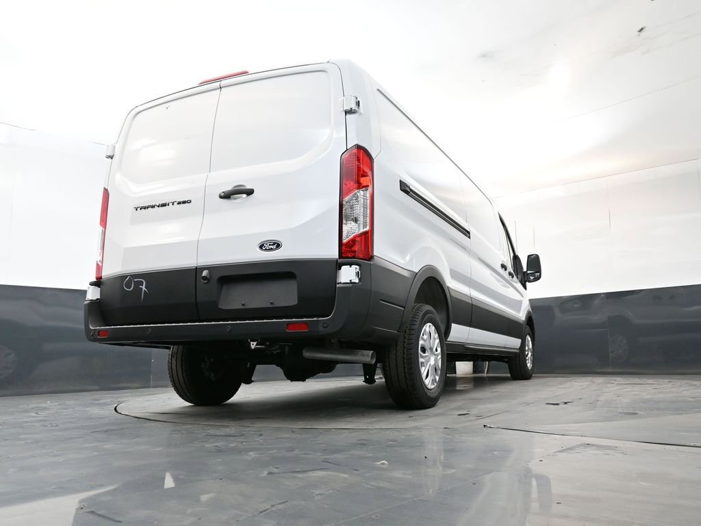 New 2026 Ford Transit 250 Low Roof RWD image 18