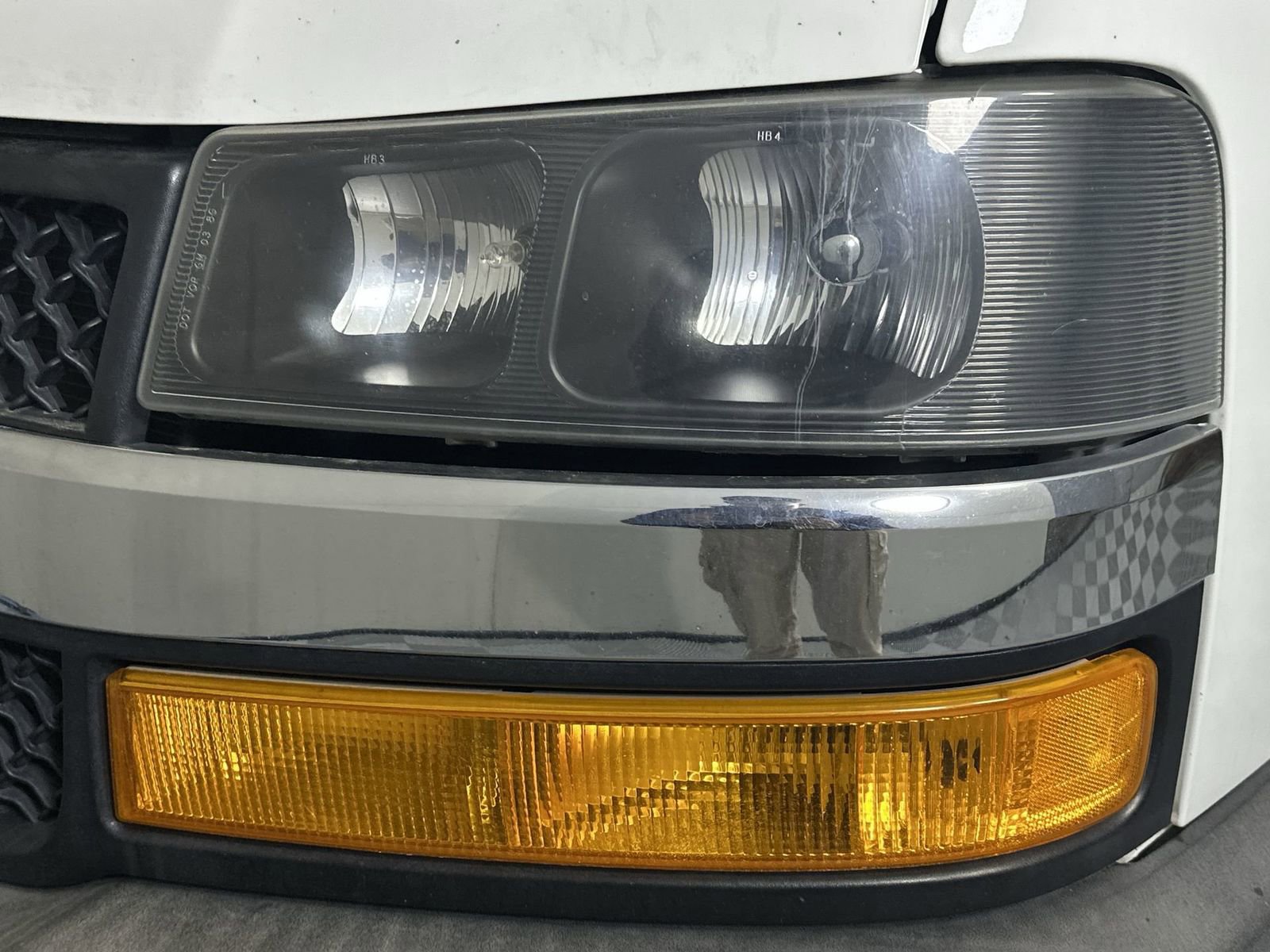 Used 2019 Chevrolet Express 3500 LT w/ LT Preferred Equipment Group RWD image 29