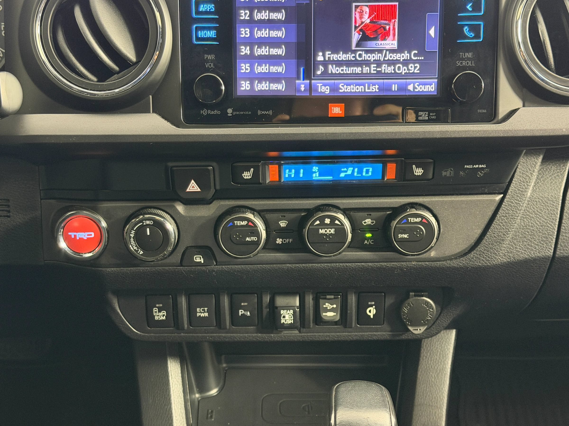 Used 2019 Toyota Tacoma TRD Pro AWD/4WD image 24