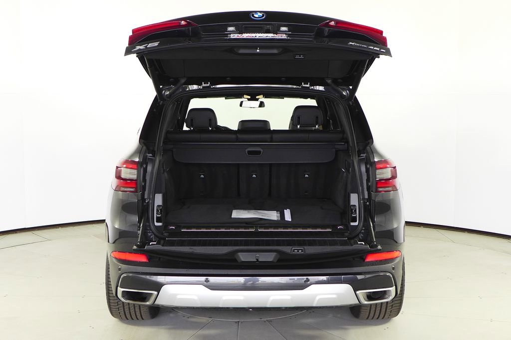 Certified 2023 BMW X5 xDrive45e w/ Parking Assistance Package AWD/4WD image 10