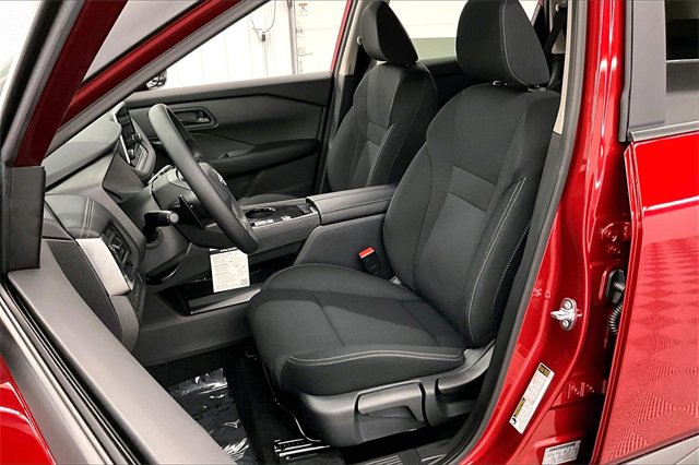 New 2026 Nissan Rogue S image 9