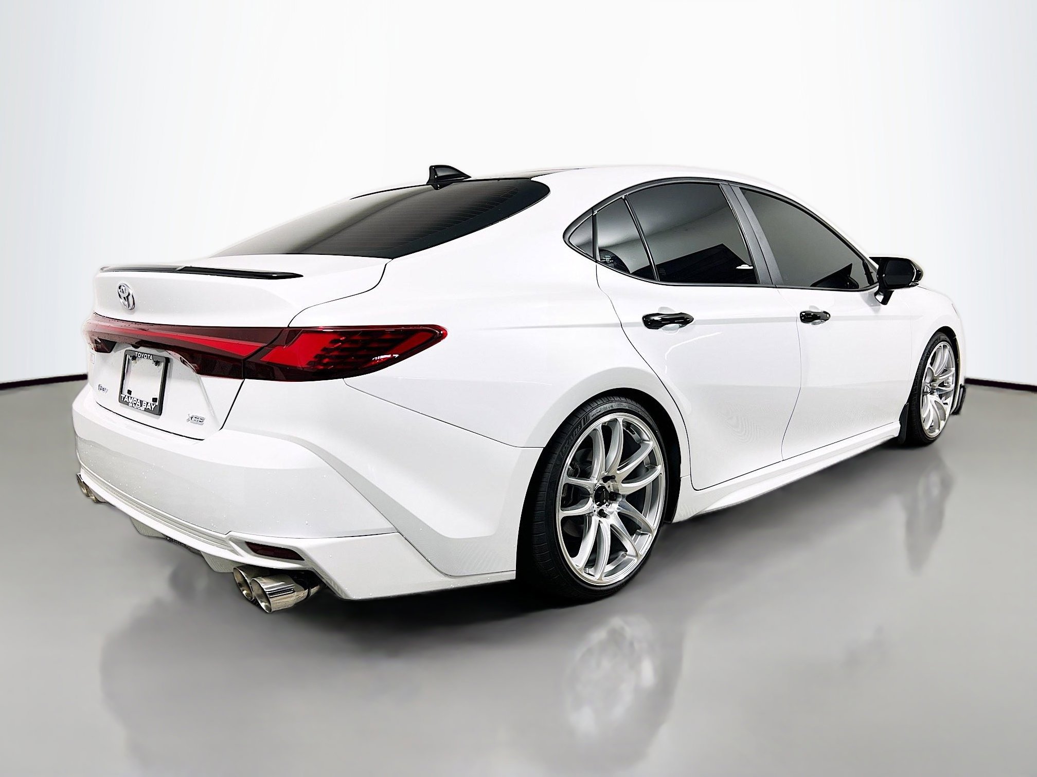 Used 2025 Toyota Camry XSE image 4