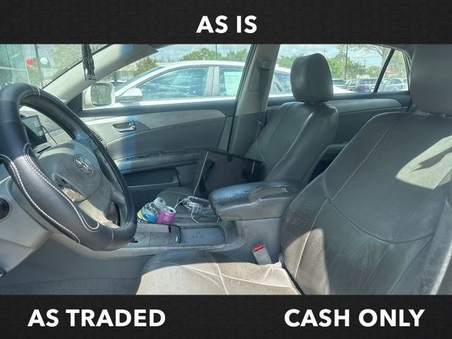 Used 2010 Toyota Avalon XLS FWD image 5