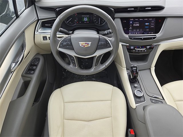Used 2021 Cadillac XT5 Premium Luxury image 11