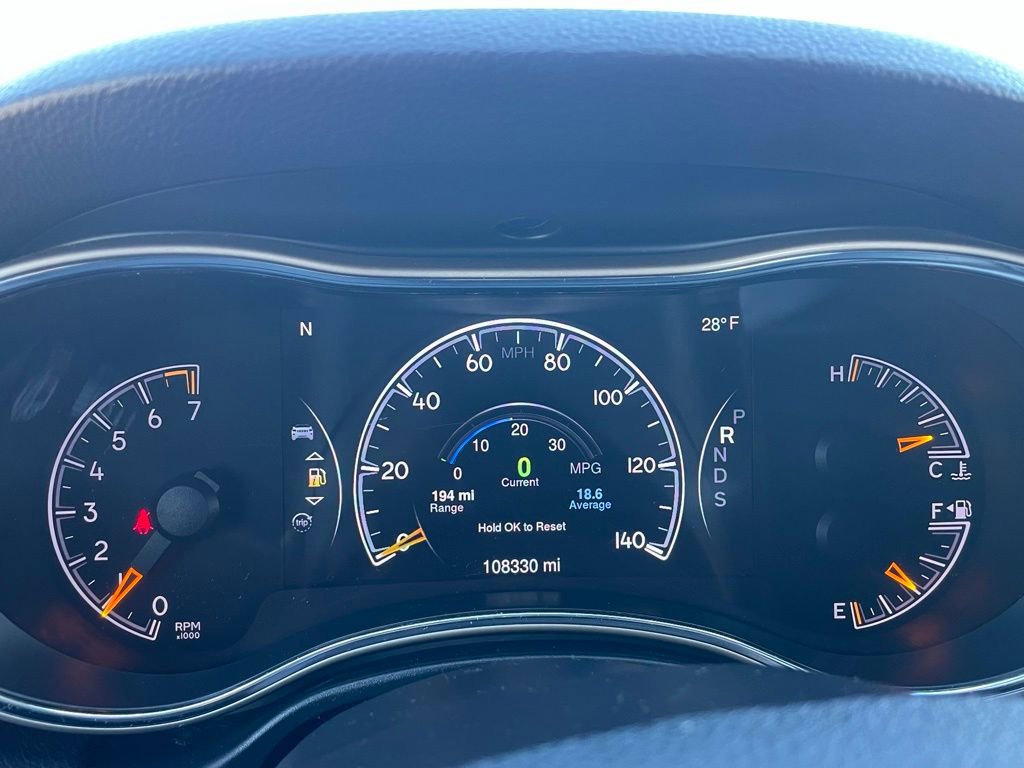 Used 2015 Jeep Grand Cherokee Laredo w/ Quick Order Package 23E image 36