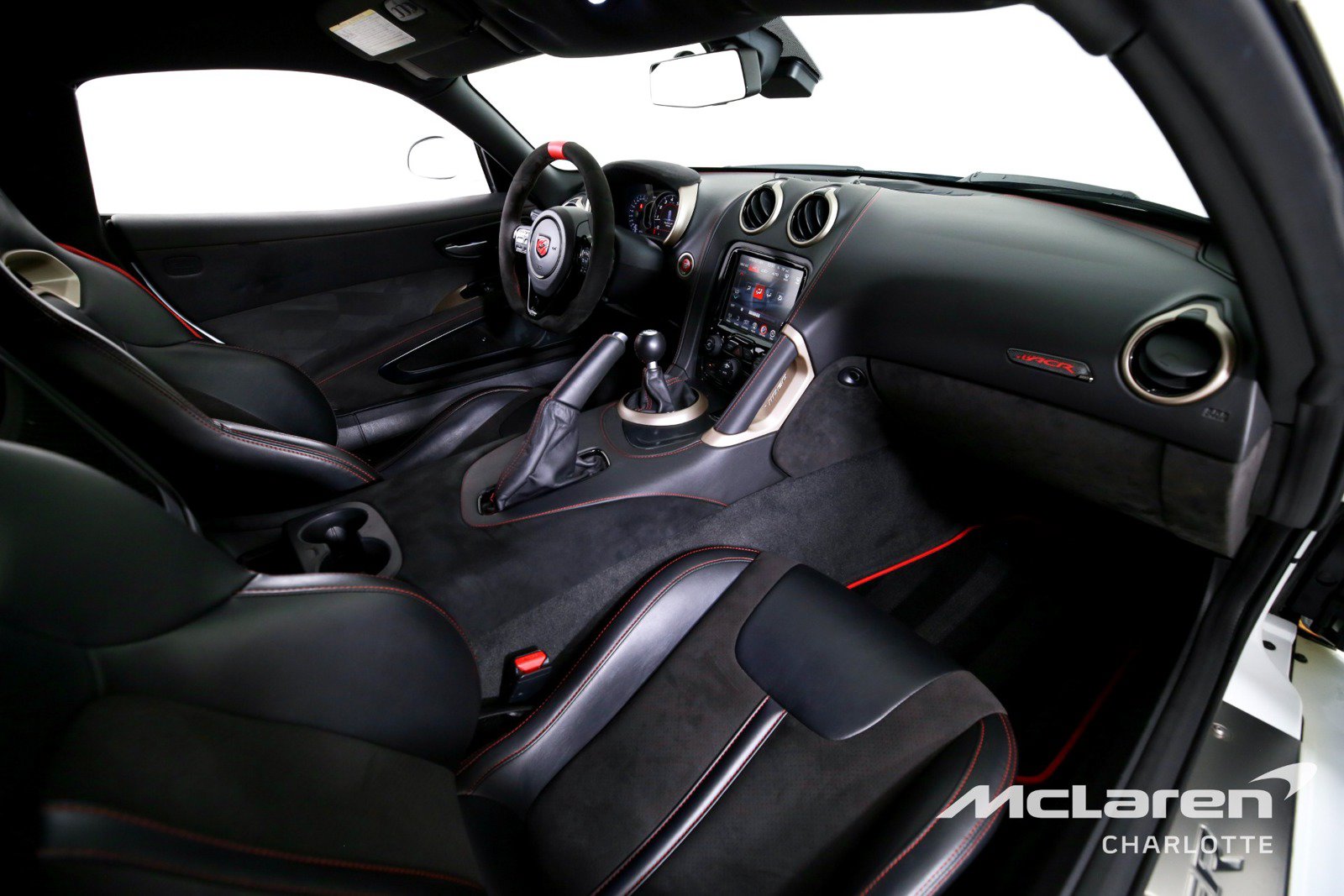 Used 2017 Dodge Viper ACR w/ Extreme Aero Package RWD image 19
