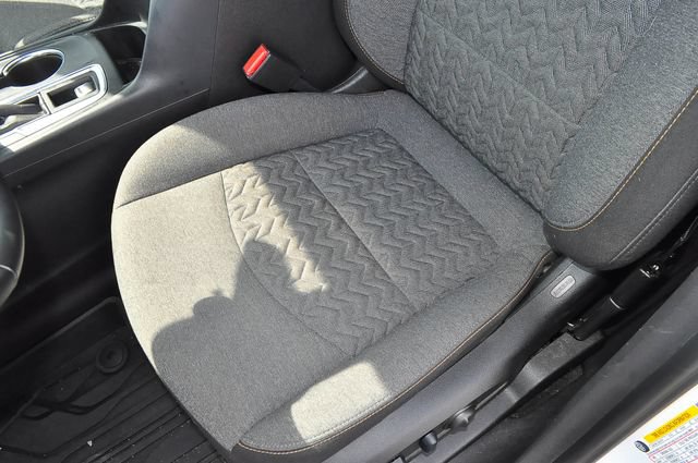 Used 2024 Chevrolet Equinox LT w/ LPO, Floor Liner Package FWD image 11