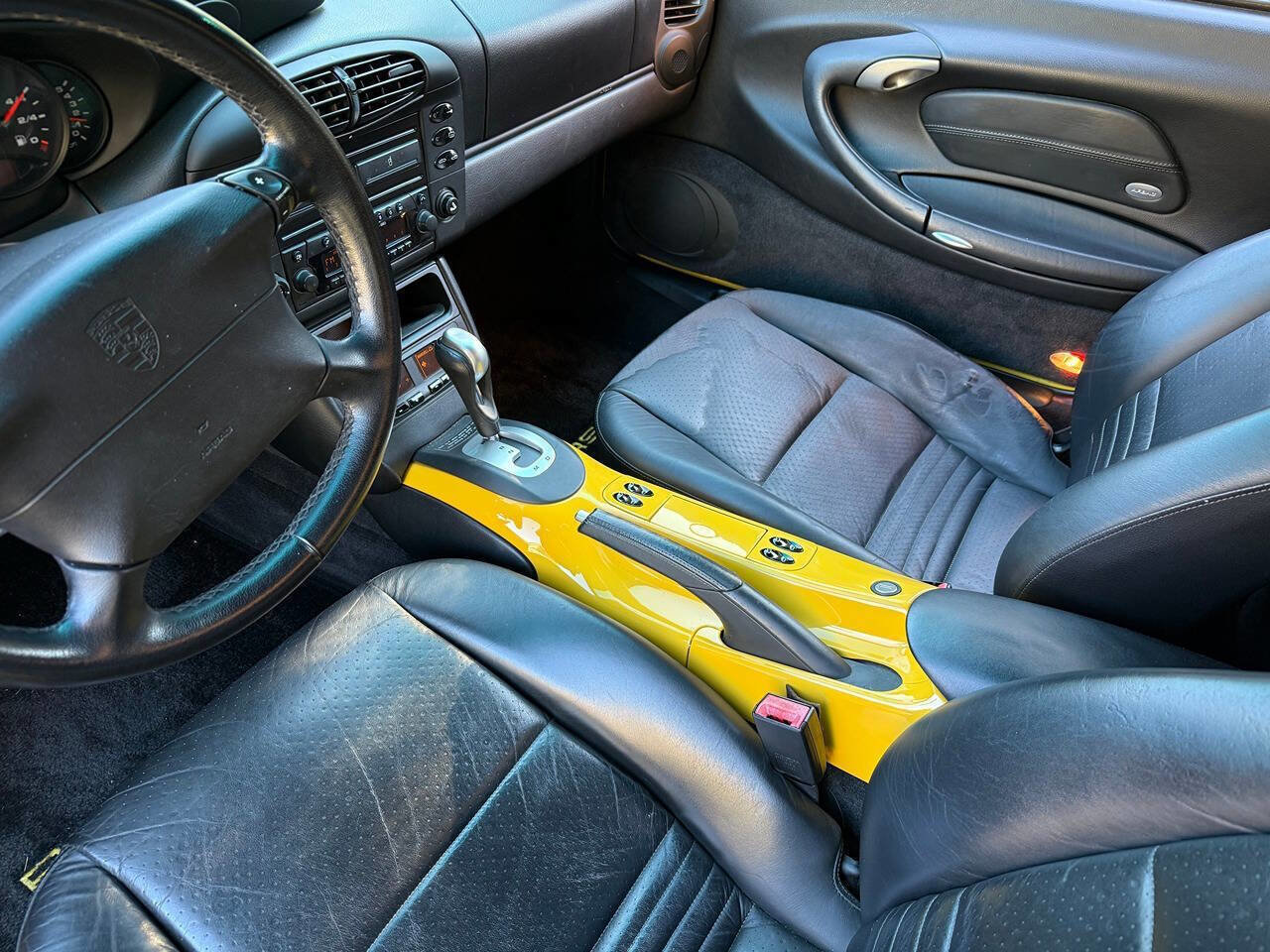 Used 2001 Porsche 911 Carrera 2dr Cabriolet image 80