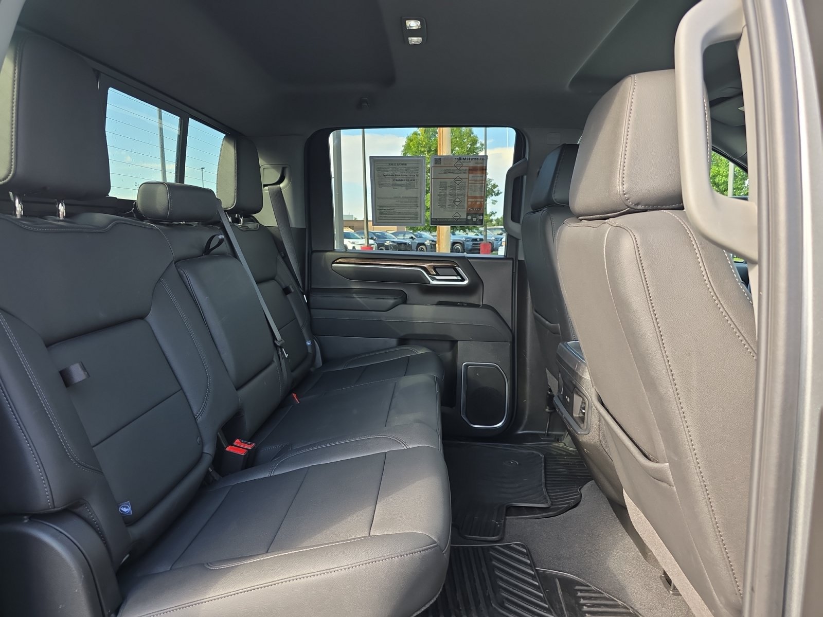 Used 2025 Chevrolet Silverado 2500 LT w/ Trail Boss Package AWD/4WD image 28