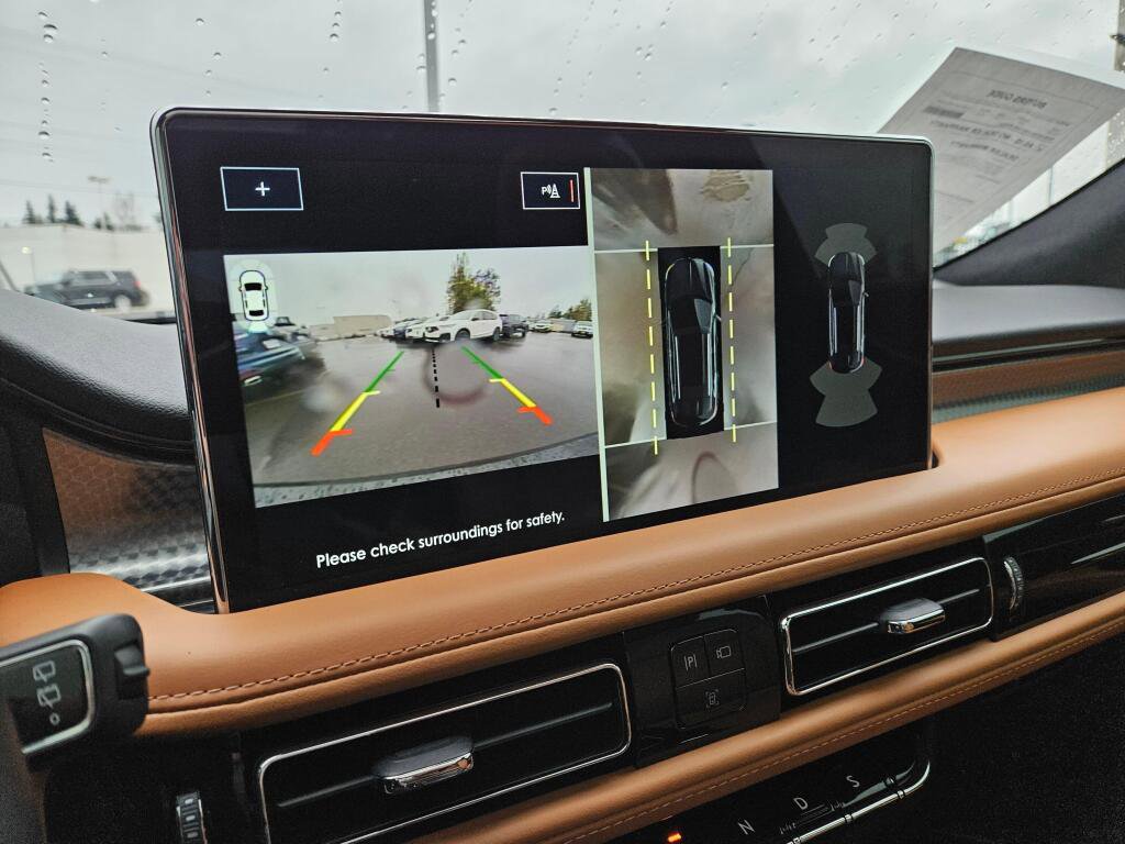 Used 2023 Lincoln Nautilus Black Label w/ Class II Trailer Tow Package image 31