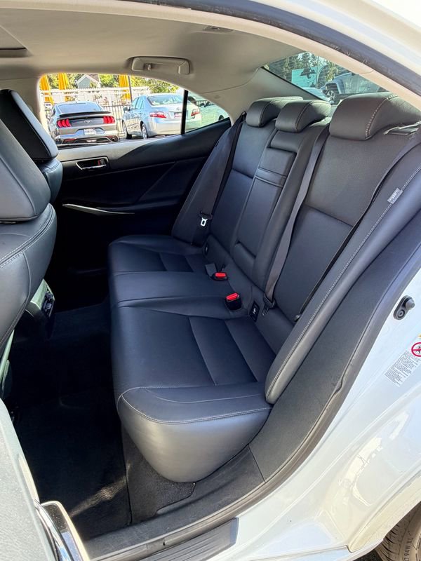 Used 2015 Lexus IS 250 image 16