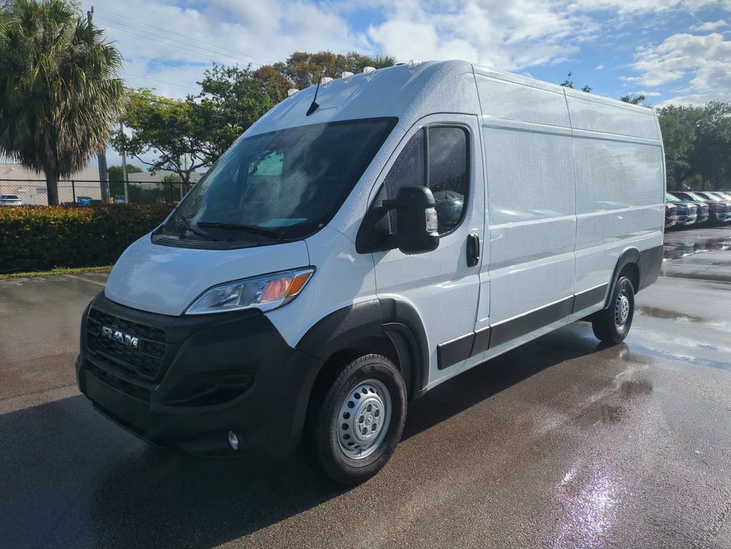 Used 2025 RAM ProMaster 3500 w/ Convenience Group image 10