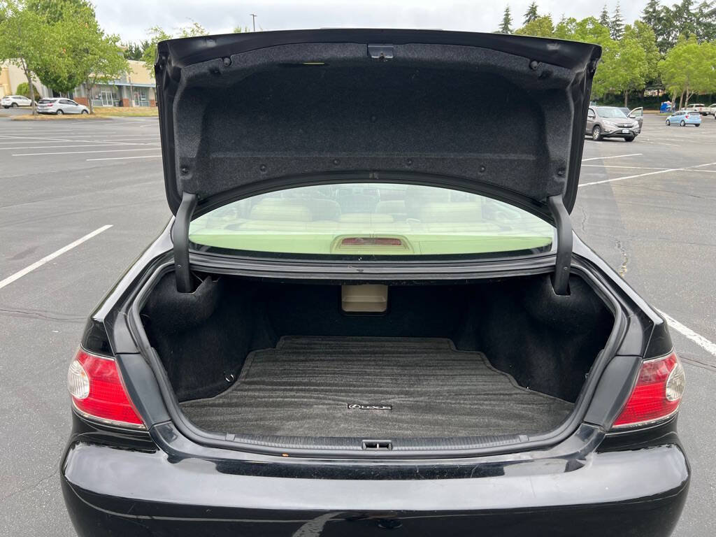 Used 2004 Lexus ES 330 FWD image 16