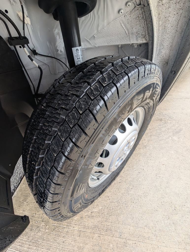 New 2026 RAM ProMaster 2500 w/ Convenience Group image 49